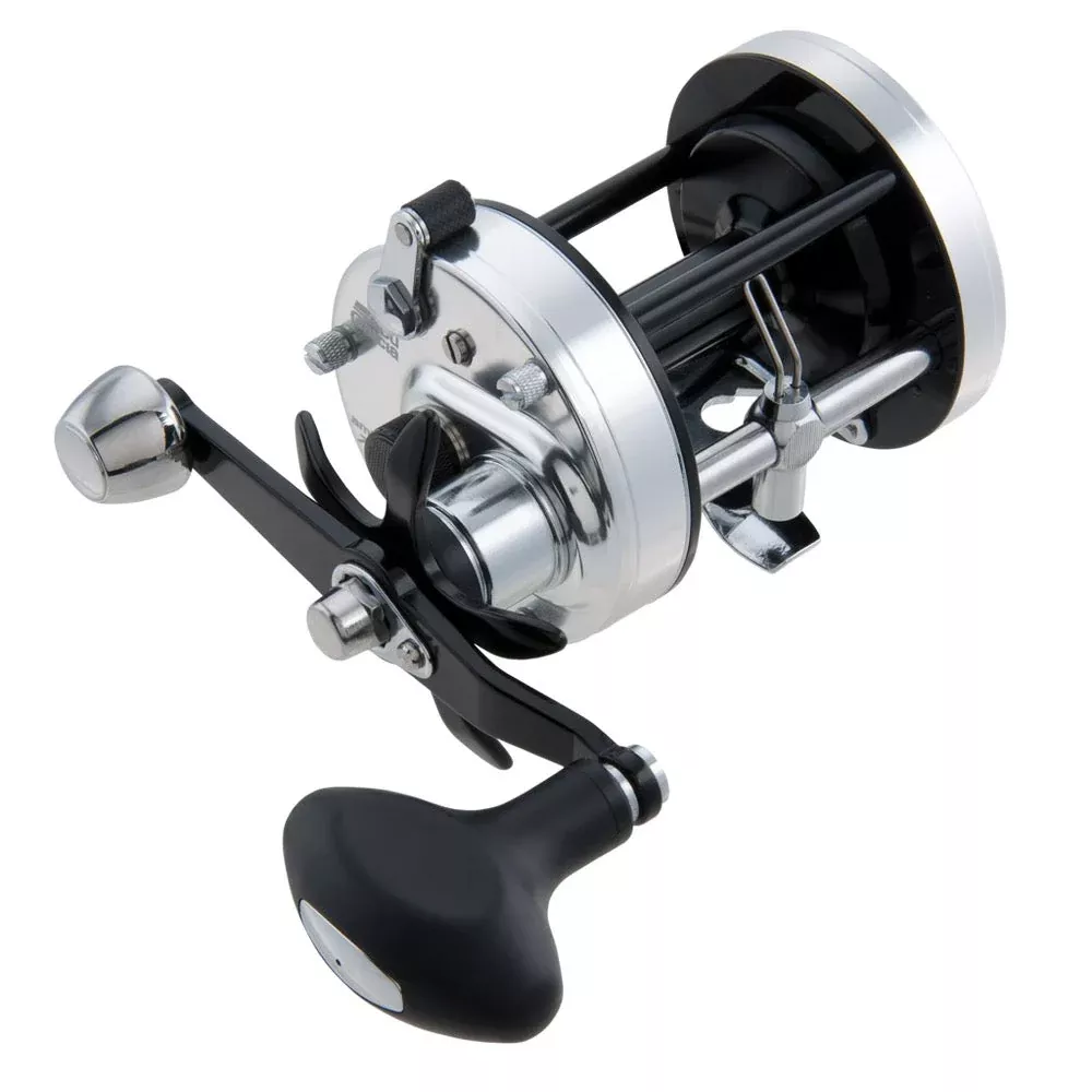 ABU GARCIA Ambassadeur 7000 Round Reel